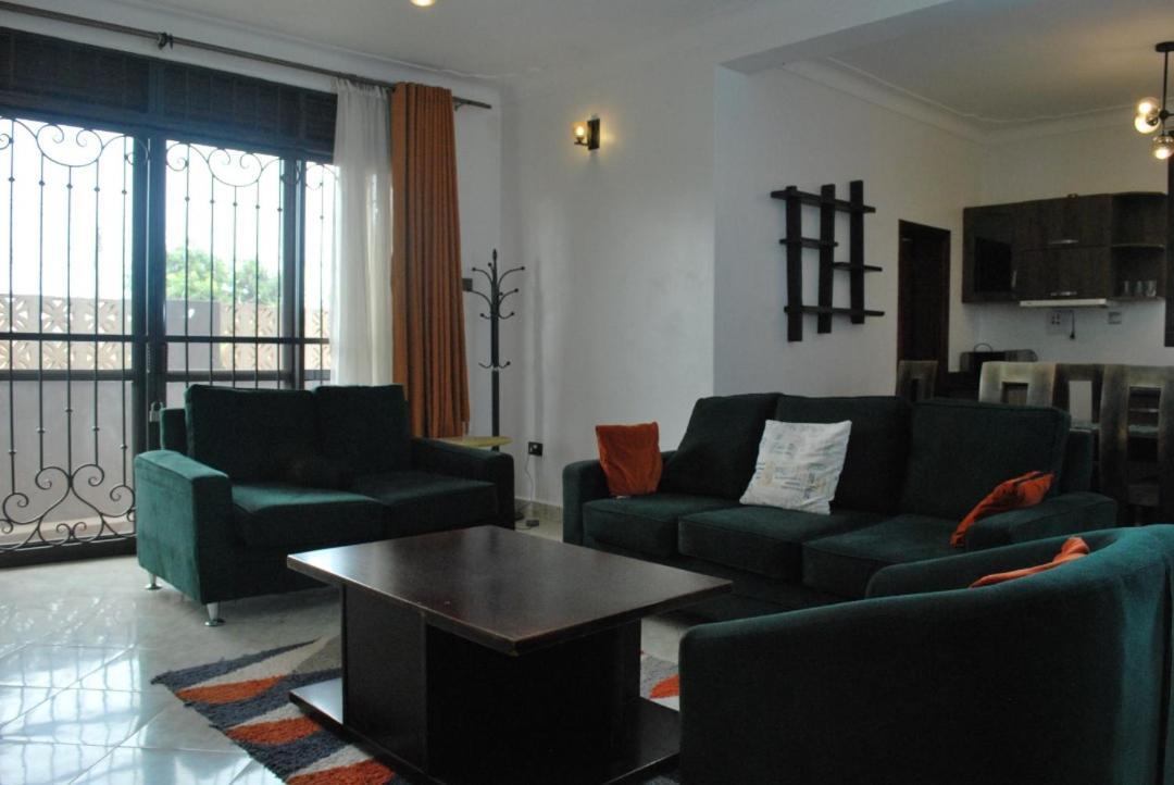 Jacuzzi City Home คัมพาลา ภายนอก รูปภาพ