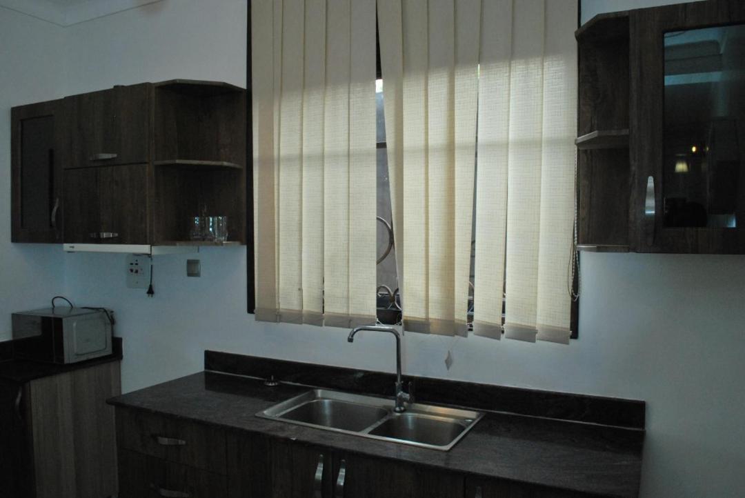 Jacuzzi City Home คัมพาลา ภายนอก รูปภาพ