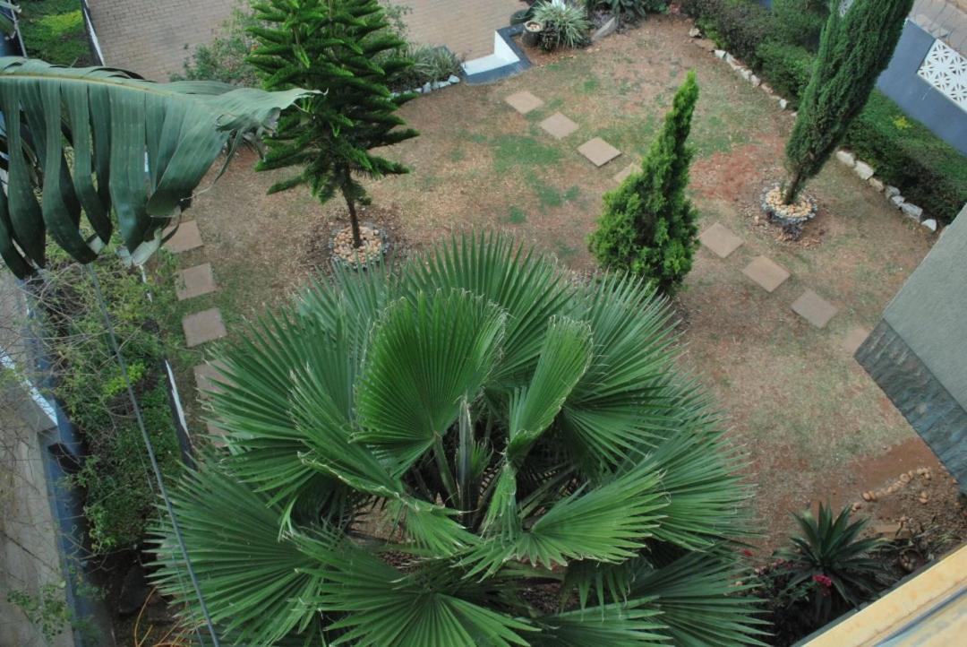 Jacuzzi City Home คัมพาลา ภายนอก รูปภาพ