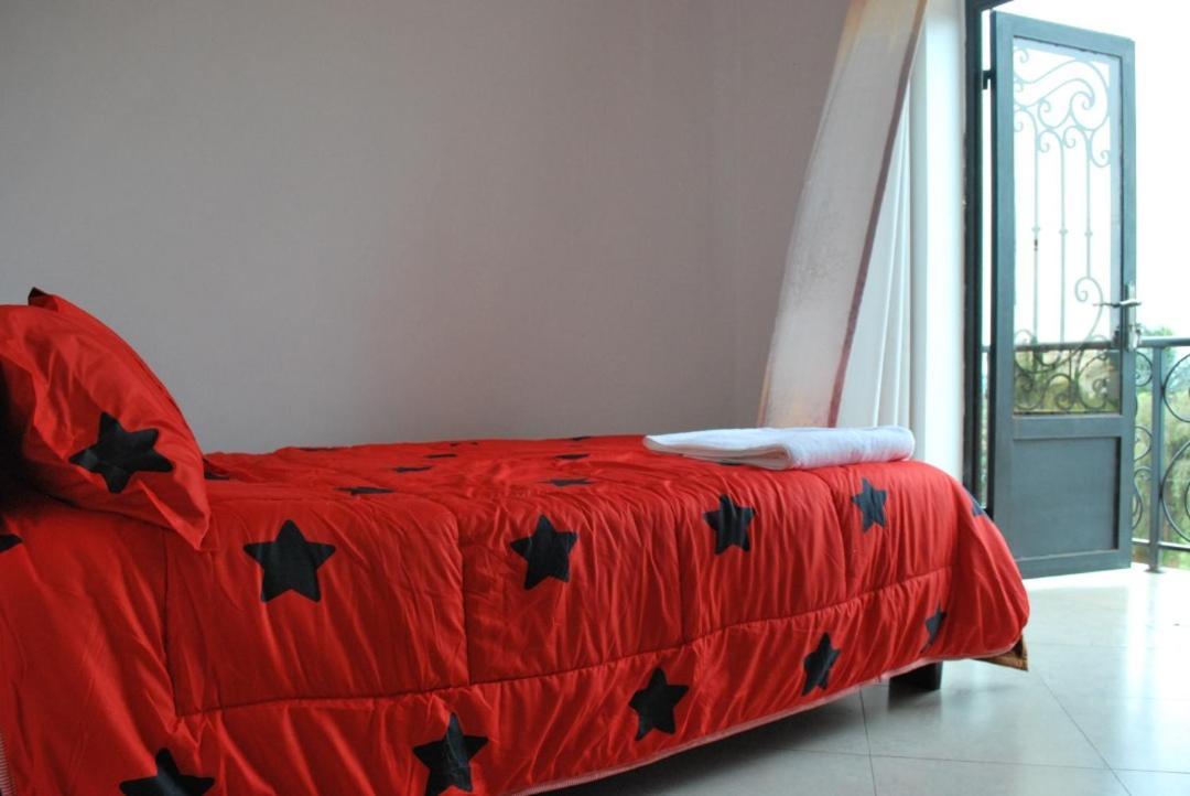 Jacuzzi City Home คัมพาลา ภายนอก รูปภาพ